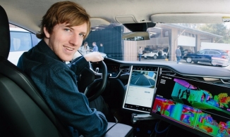 Chàng sinh viên bỏ học trở thành tỷ phú tự thân trẻ nhất hành tinh