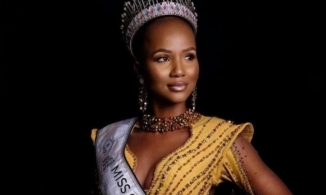 Hoa hậu Hoàn Vũ Nam Phi đầu trọc bất ngờ 'chuyển sân' đi thi Miss World