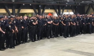 Gần 300 cảnh sát California tham gia sự kiện 'siêu lây nhiễm' Covid-19