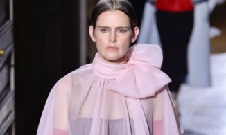 Siêu mẫu Stella Tennant đột ngột qua đời ở tuổi 50