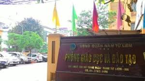 Hà Nội: Hàng nghìn học sinh lớp 9 dừng thi học kỳ vì nghi lộ đề