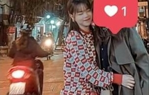 Rộ tin Huỳnh Anh gửi ảnh ôm ấp R.Tee cho người yêu cũ của nam rapper 