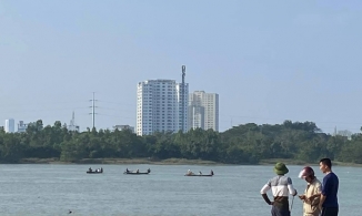 Hà Tĩnh: Đã tìm thấy thi thể người mẹ ôm con 13 tháng tuổi nhảy cầu