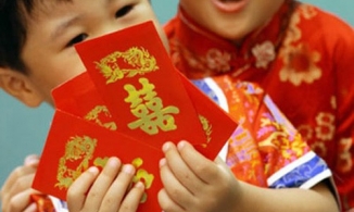 Tiền mừng tuổi năm mới có chứa mối nguy Covid-19 hay không?