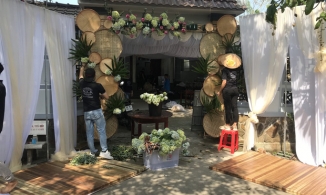 Hé lộ không gian cưới đậm chất miền Tây của Á hậu Thúy An