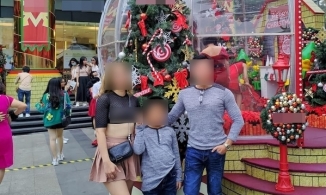 Người phụ nữ 'thả rông' đi khắp nơi tiết lộ lý do không mặc nội y