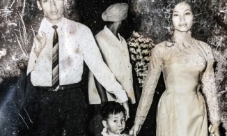 Lý Quí Khánh tung ảnh ông bà thời trẻ, nhìn là thấy sự quyền lực và giàu có