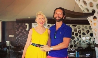 Vợ cũ 53 tuổi của Paul McCartney cưới nhà làm phim kém 17 tuổi