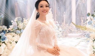 Ca sĩ Tân Nhàn bất ngờ kết hôn lần 2 ở tuổi 38