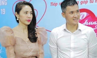 Thủy Tiên - Công Vinh ủng hộ tiền mua vaccine Covid-19