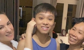 Hồ Văn Cường được Phi Nhung mừng tuổi 18 sau tin đồn bất hòa