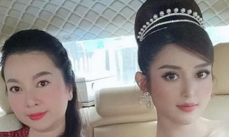 Á hậu Huyền My khoe ảnh chụp cùng mẹ, fan nghi vấn nàng Hậu lên xe hoa