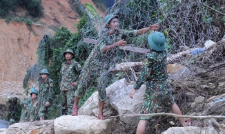 Sạt lở Rào Trăng: Bộ đội, công an chính thức trở lại tìm kiếm 11 công nhân mất tích