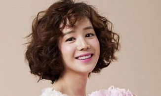 Nhân tướng học: Có phải phụ nữ tóc xoăn là số vất vả?