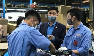 Doanh nghiệp có được chuyển công tác khi người lao động không đồng ý?