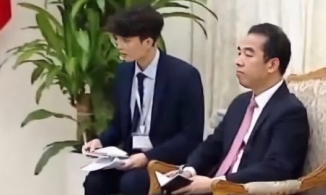 Xuất hiện 'cực phẩm' thời sự khiến chị em rủ nhau chăm chỉ xem TV hơn