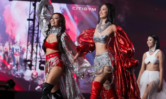 Tiểu Vy, Minh Tú khoe hình thể 'chuẩn chỉnh', thần thái ngời ngời trên sân khấu Rap Việt