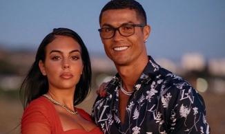Netflix sẽ sản xuất phim tài liệu nói về đời tư của Ronaldo