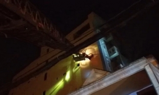 TP.HCM: Cháy chung cư, 24 người gồm người lớn và trẻ em hoảng loạn kêu cứu