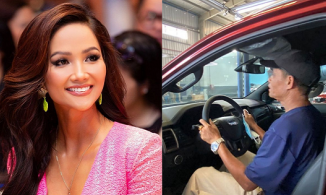 Hết xây nhà, sắm vàng, H'Hen Niê lại đưa bố mẹ đi tậu xế hộp mới