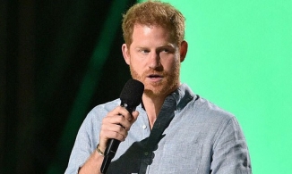 Harry bị chỉ trích 'đạo đức giả' sau bài phát biểu tại concert quy tụ sao hạng A