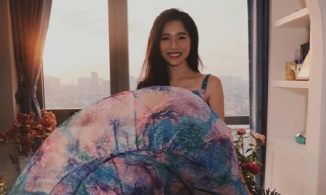 Học cú xoay váy của H'Hen Niê, bà xã Shark Hưng suýt 'lộ'