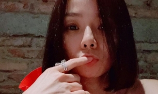 Lệ Quyên lại đáp trả gắt gao khi bị chê 'già mà ham cưa sừng làm nghé'