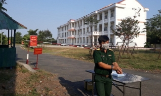 Trưa 13/5: Thêm 21 ca Covid-19 ghi nhận trong khu cách ly