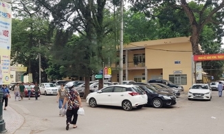 Hà Nội: Bệnh viện Phổi Trung ương có thêm 1 bác sĩ khác nhiễm Covid-19