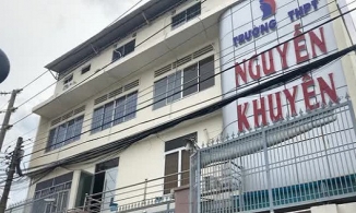 Đại diện Bộ GD&ĐT lên tiếng vụ nữ sinh lớp 11 xăm hình lên ngực bị kỷ luật