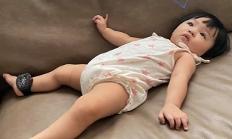 Sướng như ái nữ nhà Cường Đô La, đồng hồ tiền tỷ chỉ là... đồ chơi đeo chân