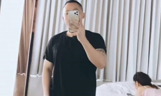 Vũ Khắc Tiệp vô tình để lộ chi tiết cho thấy cô bạn Ngọc Trinh 'ở bẩn'