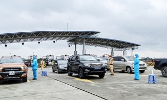 Hà Nội: Cán bộ, công chức, viên chức, người lao động muốn rời thành phố phải được sự đồng ý của cấp trên