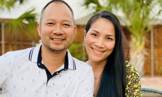 Vợ chồng ca sĩ Hồng Ngọc tổ chức tiệc, hát tình ca để kỉ niệm 15 năm cưới