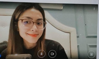 Học online mùa dịch, nhan sắc qua camera máy tính của Tăng Thanh Hà lại gây thương nhớ
