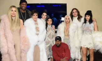 Có tình mới, Kanye West bỏ theo dõi Kim và cả nhà Kardashian trên Twitter