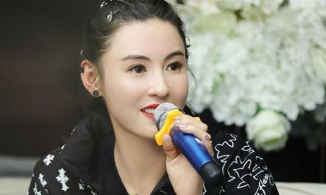 Giữa nghi vấn Vương Phi sinh con cho Tạ Đình Phong, Trương Bá Chi có phát ngôn xót xa về chồng cũ