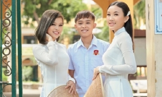 Thiêng Ngân - con gái nuôi của Phi Nhung - chia sẻ về chuyện cát-xê