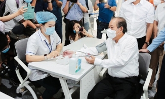 Sở y tế TP.HCM sẽ nhắn tin cho người dân mời đi tiêm vaccine Covid-19