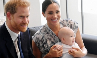 Meghan lần đầu trả lời phỏng vấn sau sinh nở, lại dựa hơi mẹ chồng