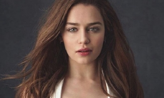 Ngôi sao “Game of Thrones” Emilia Clarke bị ám ảnh khi đóng phim Marvel