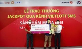 Người đàn ông ở TP.HCM trúng độc đắc 30 tỷ nhờ kiên trì bỏ 50 nghìn mỗi ngày mua vé số trong suốt 5 năm