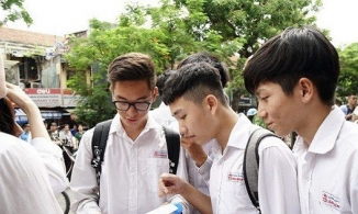 Nam sinh lên mạng hỏi bí quyết làm bài môn ngữ văn THPT QG và cái kết