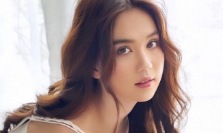 Ngọc Trinh nói văn vẻ lý do thành công, dân tình 'cà khịa' vụ đòi xe 20 tỷ