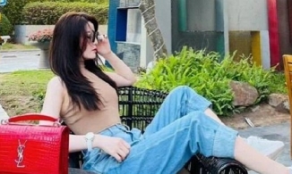 Quang Hải nhìn đắm đuối fan girl, bồ tin đồn liền có động thái nhắc khéo