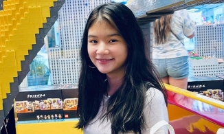 Vì sao con gái Trương Ngọc Ánh lại 'hot' ở tuổi 13? 