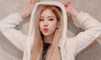Rosé BLACKPINK được tình cũ Taylor Swift gửi tặng món quà đặc biệt