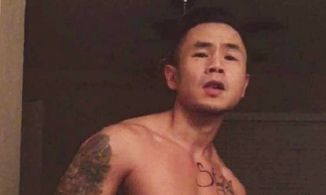 Đến lượt Binz bị 'đào' lại ảnh nhạy cảm