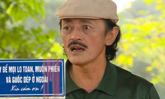 Khán giả nghẹn ngào chia sẻ lại dòng chữ trên tấm biển ngoài cửa nhà nghệ sĩ Giang Còi 