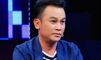 NSƯT Hữu Quốc khóc nấc khi hay tin 5 người thân trong nhà nhiễm Covid-19